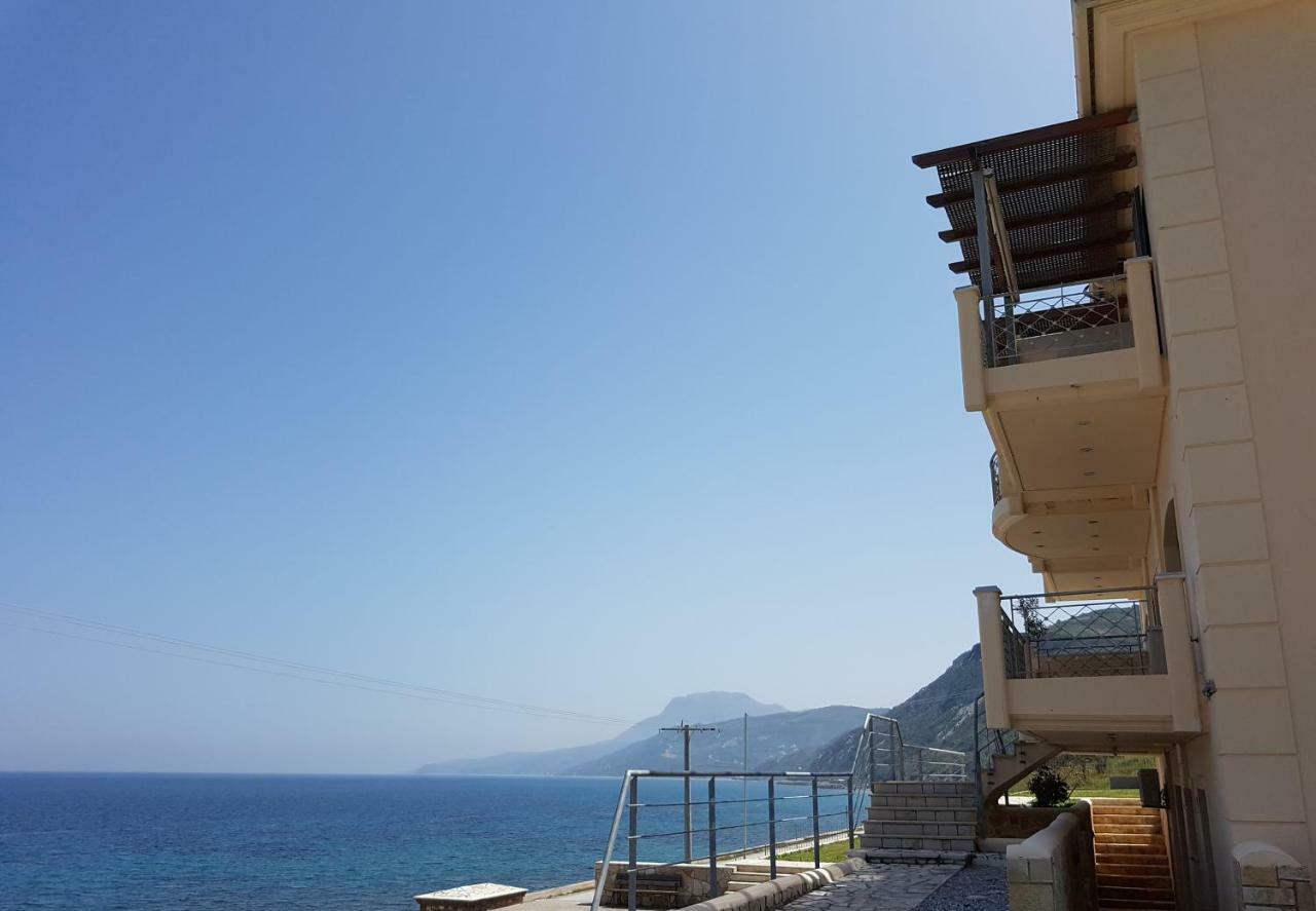 Villa Serafeim Kymi Exterior photo